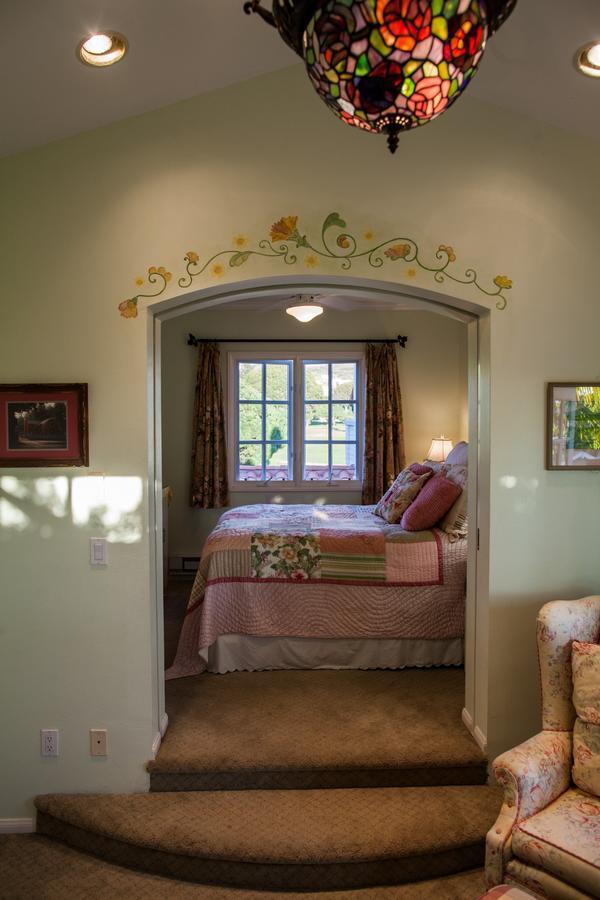 Garden Cottage At The Green ซานเคลเมนที ภายนอก รูปภาพ