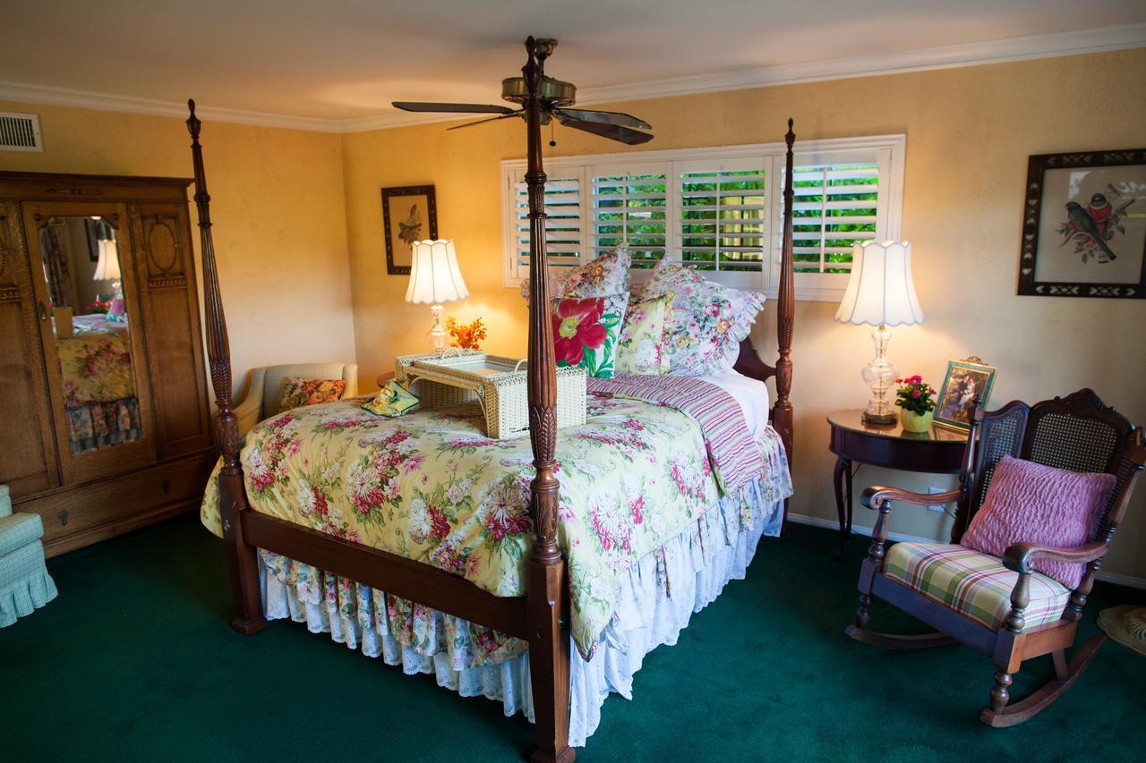 Garden Cottage At The Green ซานเคลเมนที ภายนอก รูปภาพ