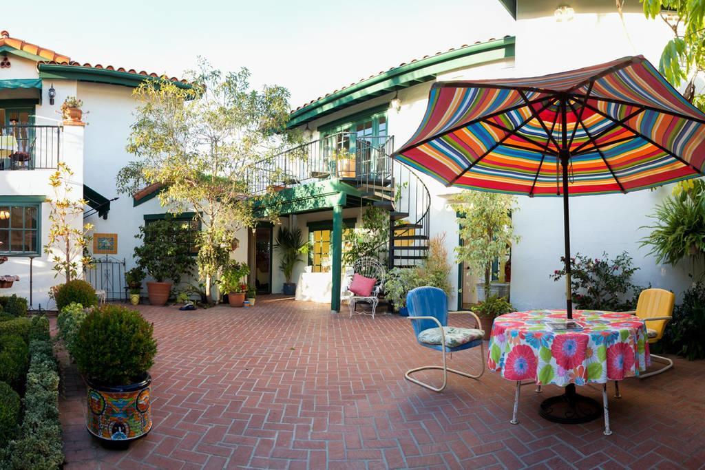 Garden Cottage At The Green ซานเคลเมนที ภายนอก รูปภาพ