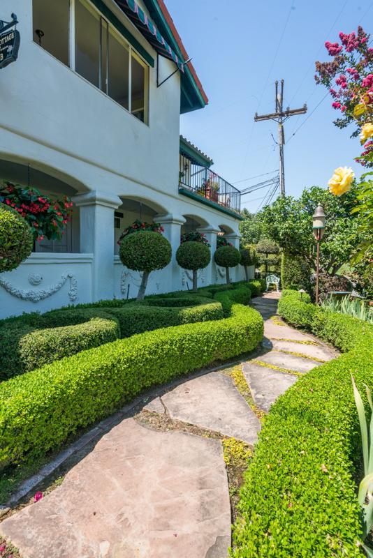 Garden Cottage At The Green ซานเคลเมนที ภายนอก รูปภาพ